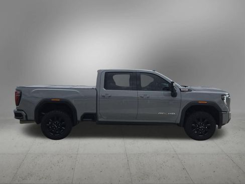 Used 2024 GMC Sierra 2500 AT4 w/ AT4 Premium Plus Package AWD/4WD image 7