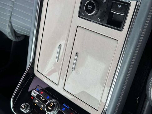 Used 2019 Lincoln Navigator L Black Label AWD/4WD image 37
