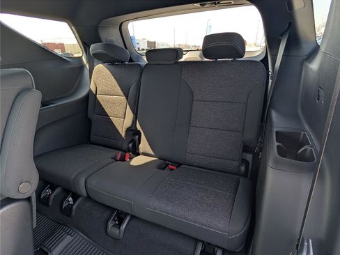 New 2026 Chevrolet Traverse LT w/ LPO, Floor Liner Package image 10