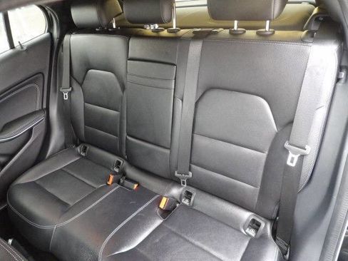 Used 2018 Mercedes-Benz GLA 250 image 21