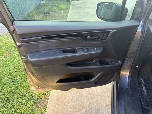 Used 2021 Honda Odyssey Touring image 32