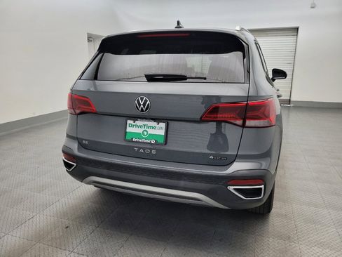 Used 2023 Volkswagen Taos SE AWD/4WD image 7