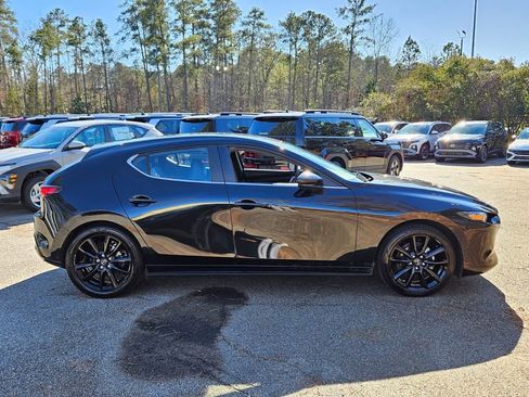 Used 2024 MAZDA MAZDA3 s image 13