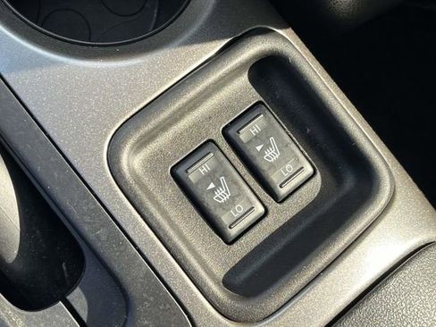 Used 2013 Nissan Juke SL w/ Midnight Edition image 32