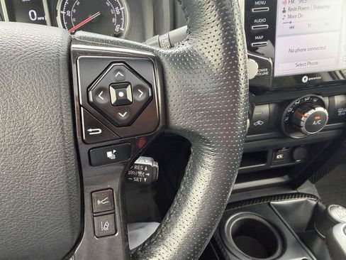 Used 2023 Toyota 4Runner TRD Off-Road Premium w/ Moonroof Package AWD/4WD image 14