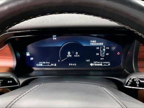 Used 2023 Lincoln Aviator Reserve w/ Equipment Group 201A AWD/4WD image 28