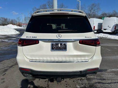 Used 2021 Mercedes-Benz GLS 580 4MATIC image 6