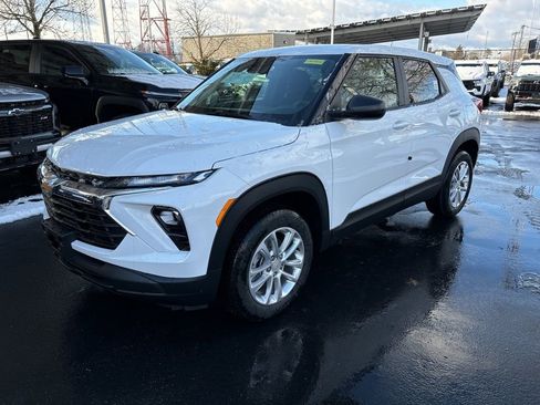 New 2026 Chevrolet TrailBlazer LS w/ LS Convenience Package image 2