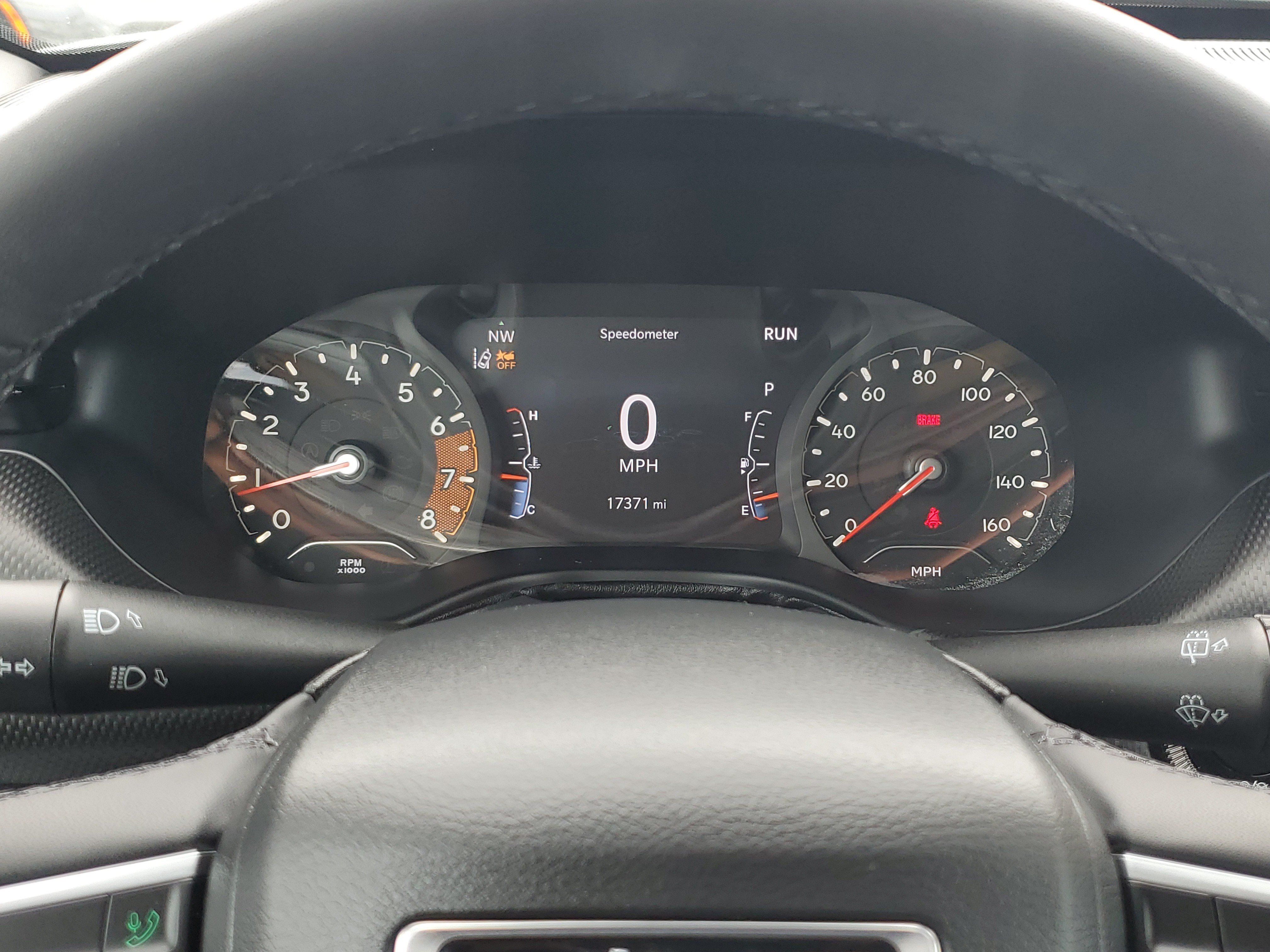 Used 2023 Jeep Compass Latitude AWD/4WD image 23