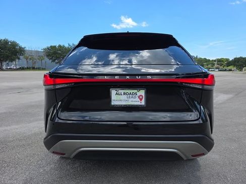 Used 2024 Lexus RX 350 Premium Plus w/ Convenience Package FWD image 4