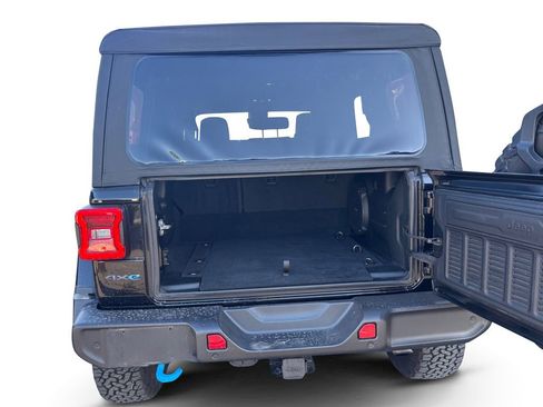 Used 2021 Jeep Wrangler Unlimited Rubicon 4xe w/ Cold Weather Group image 15