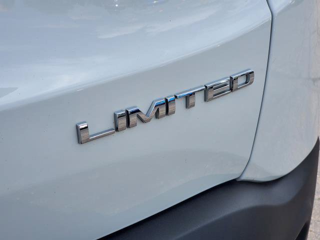 Certified 2023 Jeep Renegade Limited AWD/4WD image 30