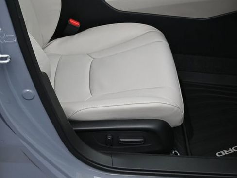 New 2025 Honda Accord EX-L image 14