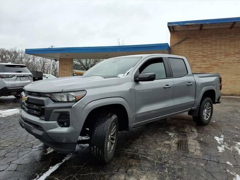 Used 2023 Chevrolet Colorado LT w/ LT Convenience Package image 12