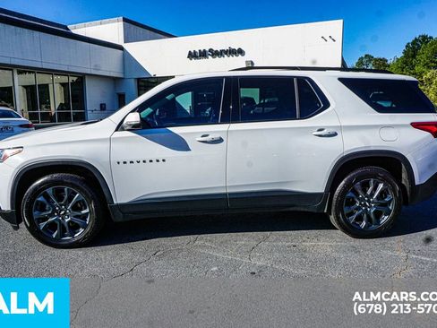 Used 2021 Chevrolet Traverse RS w/ LPO, Floor Liner Package image 7