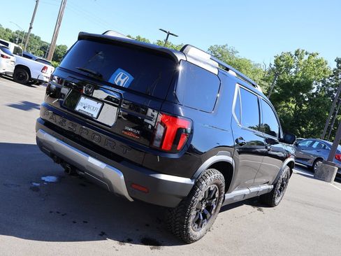Certified 2026 Honda Passport TrailSport Elite image 7