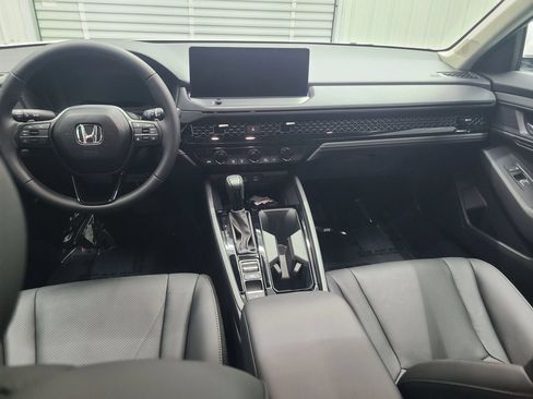 Used 2026 Honda Accord EX-L image 2