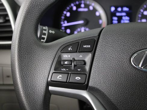 Used 2020 Hyundai Tucson Value FWD image 25