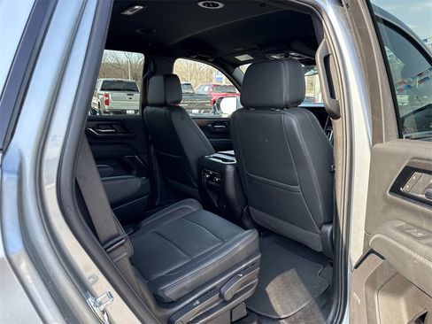 Used 2025 GMC Yukon Denali image 27