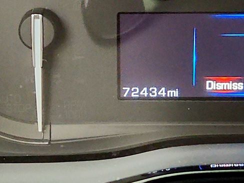 Used 2019 Cadillac XT5 Luxury FWD image 16
