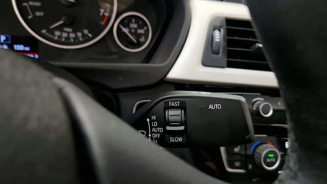 Used 2018 BMW 320i xDrive Sedan AWD/4WD image 59