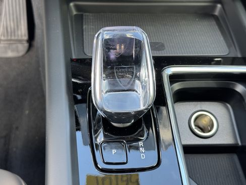 New 2026 Volvo XC60 B5 Core w/ Protection Package image 28