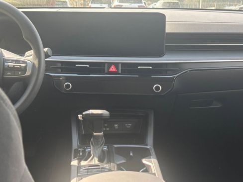 Used 2025 Kia K5 LXS image 17