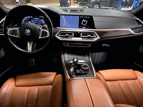 Used 2021 BMW X5 M50i w/ Executive Package image 15