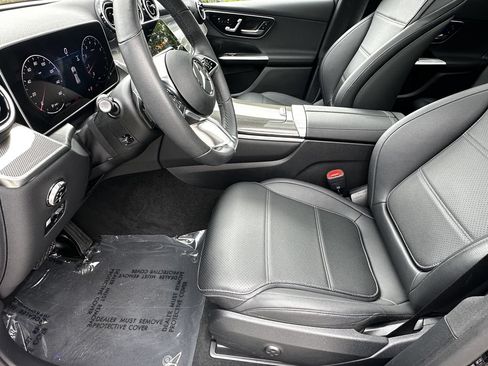 Certified 2026 Mercedes-Benz GLC 300 image 10