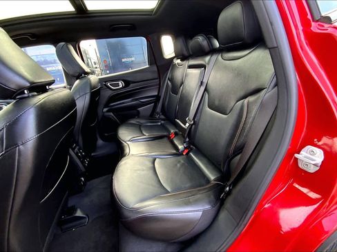 Used 2022 Jeep Compass Limited w/ (RED) Package image 18