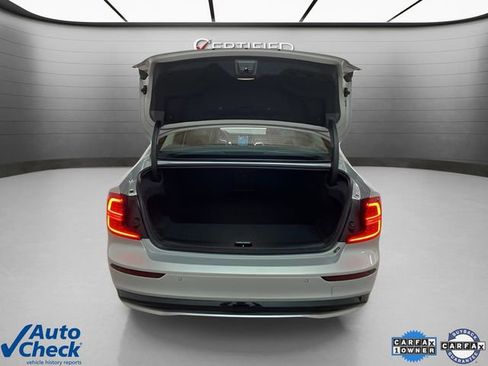 Used 2025 Volvo S60 B5 Core image 12