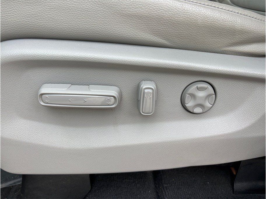 Used 2023 Honda Odyssey EX-L image 15