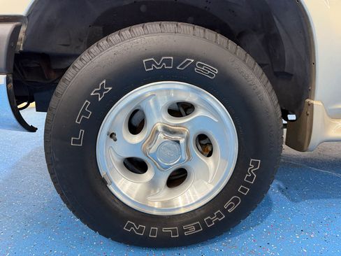 Used 1999 Ford Explorer 4WD 4-Door image 50