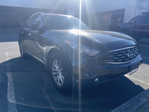 Used 2009 INFINITI FX35 AWD w/ Premium Pkg image 3