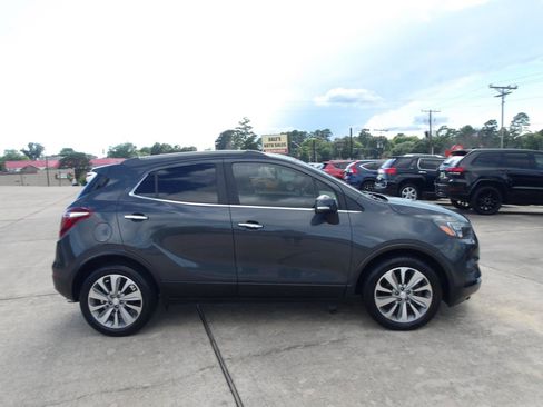 Used 2017 Buick Encore Preferred FWD image 5