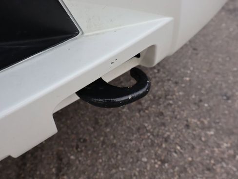 Used 2015 Nissan Armada Platinum w/ 2nd Row Captain Seat Package image 7