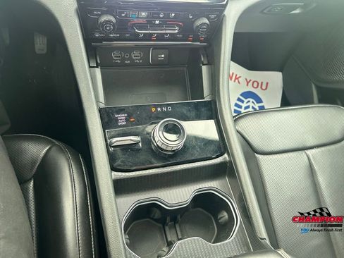 Used 2024 Jeep Grand Cherokee Limited w/ Luxury Tech Group II AWD/4WD image 13