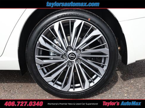 New 2026 Nissan Altima 2.5 SV w/ SV Premium Package AWD/4WD image 32