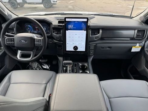 New 2025 Ford F150 Lightning Flash image 25