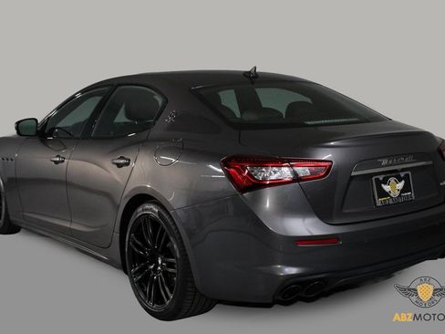 Used 2020 Maserati Ghibli image 7