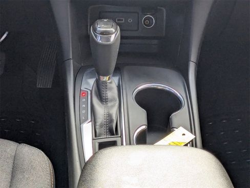 Used 2020 Chevrolet Equinox LT image 16