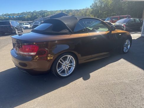 Used 2012 BMW 135i Convertible image 10
