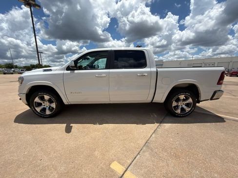 Used 2020 RAM 1500 Laramie AWD/4WD image 12