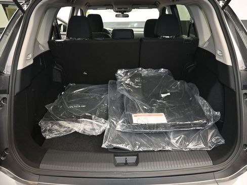 Certified 2026 Nissan Rogue S FWD image 11