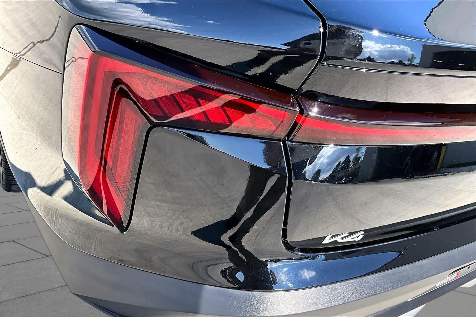 Used 2025 Kia K4 EX FWD image 27