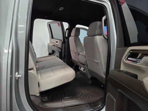 Used 2024 Chevrolet Silverado 2500 LT AWD/4WD image 70