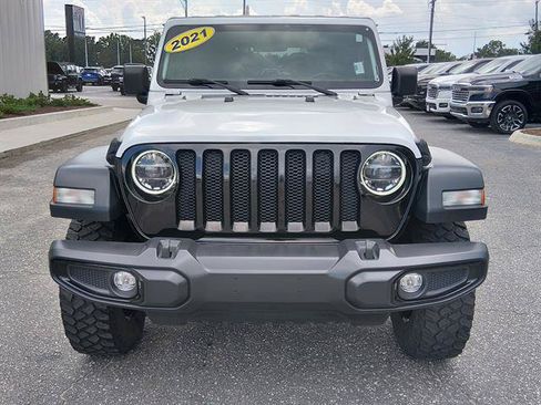 Used 2021 Jeep Wrangler Sport AWD/4WD image 8