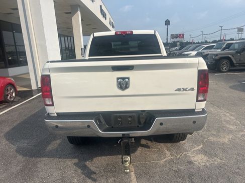 Used 2018 RAM 2500 Tradesman w/ Chrome Appearance Group image 8