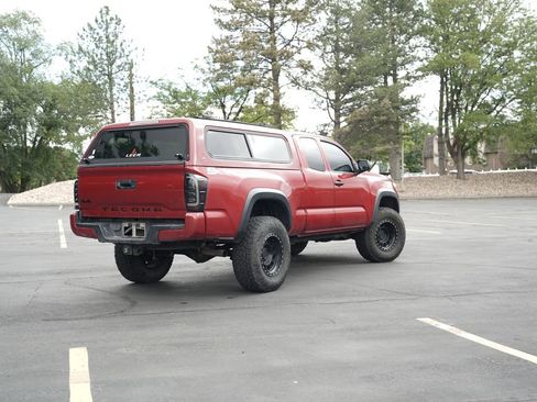 Used 2020 Toyota Tacoma SR w/ SX Package AWD/4WD image 8