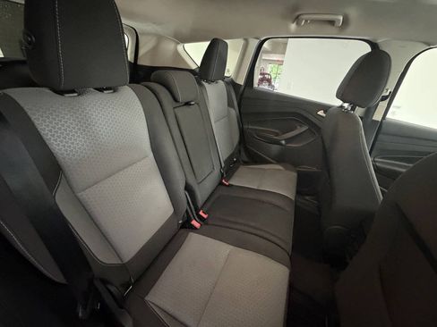 Used 2017 Ford Escape SE w/ Equipment Group 201A AWD/4WD image 20